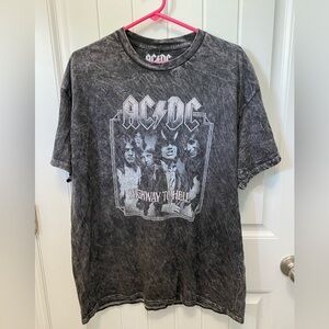 AC/DC highway to hell black distressed T-shirt. NWT. Size XL.